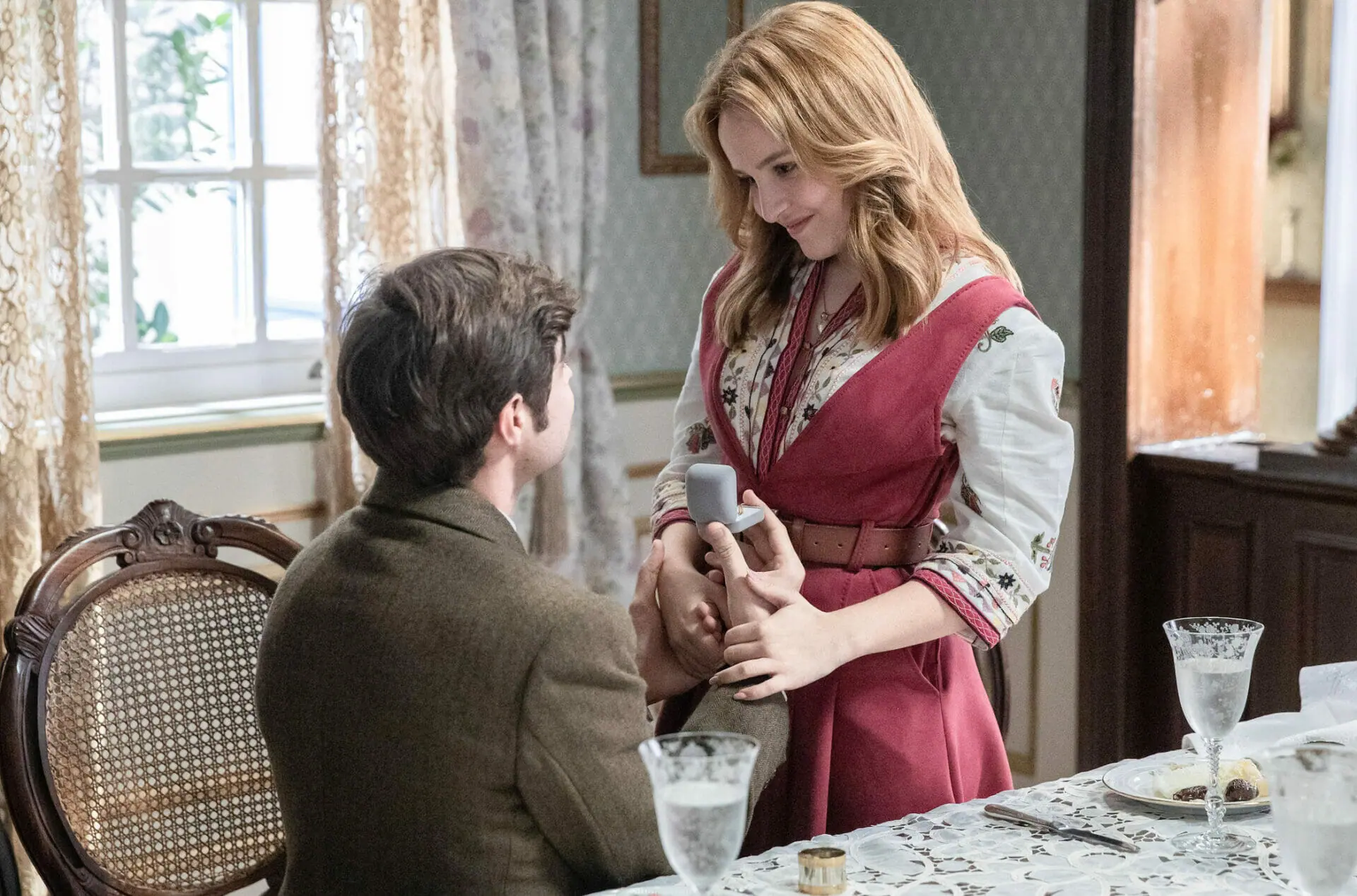 Isadora (Larissa Manoela) e Davi (Rafael Vitti) de Além da Ilusão