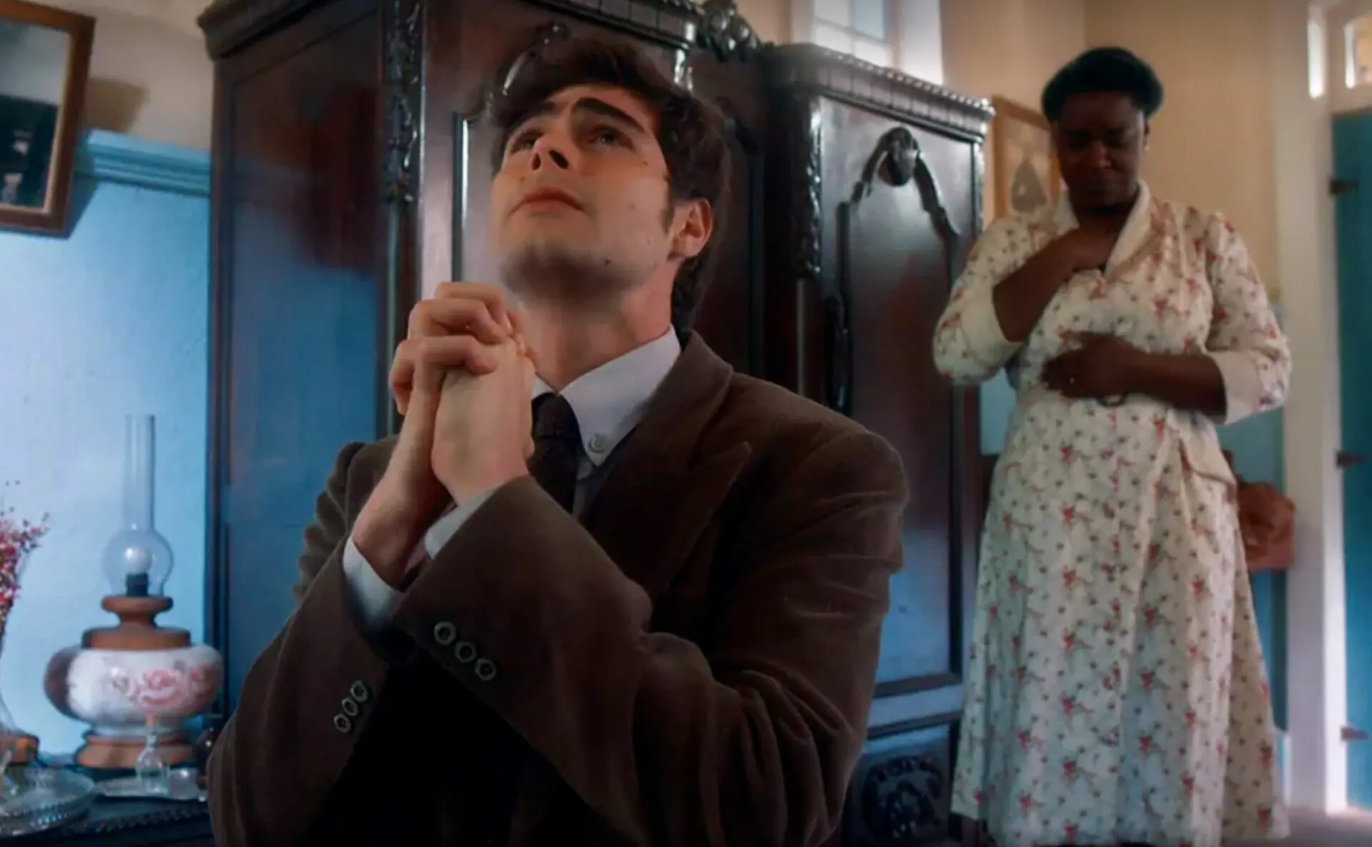 Augusta (Olívia Araújo) e Davi (Rafael Vitti) em Além da Ilusão
