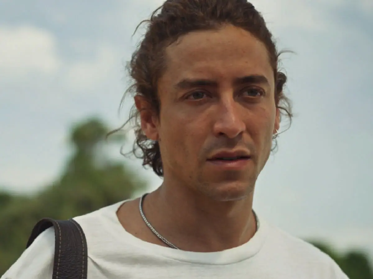 Jove (Jesuíta Barbosa) em Pantanal