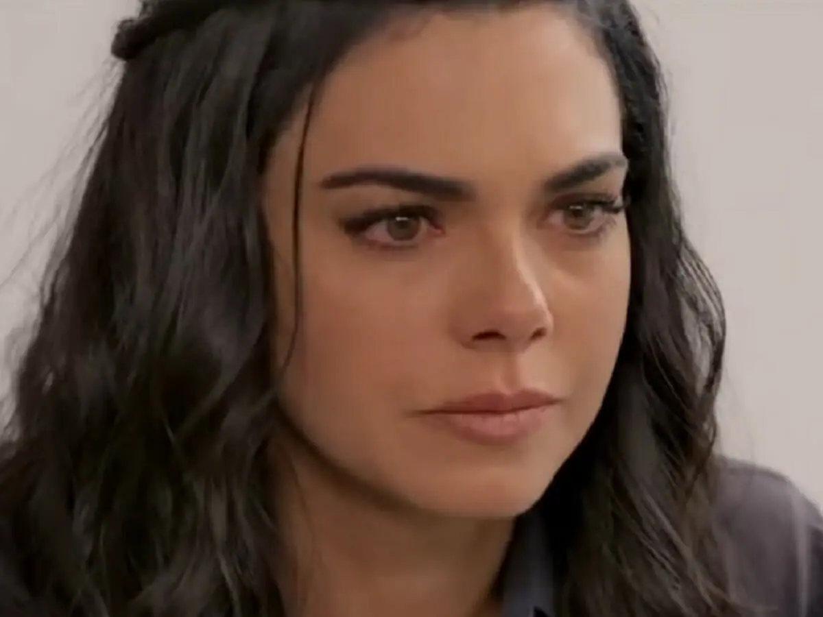 Fernanda (Livia Brito) em A Desalmada