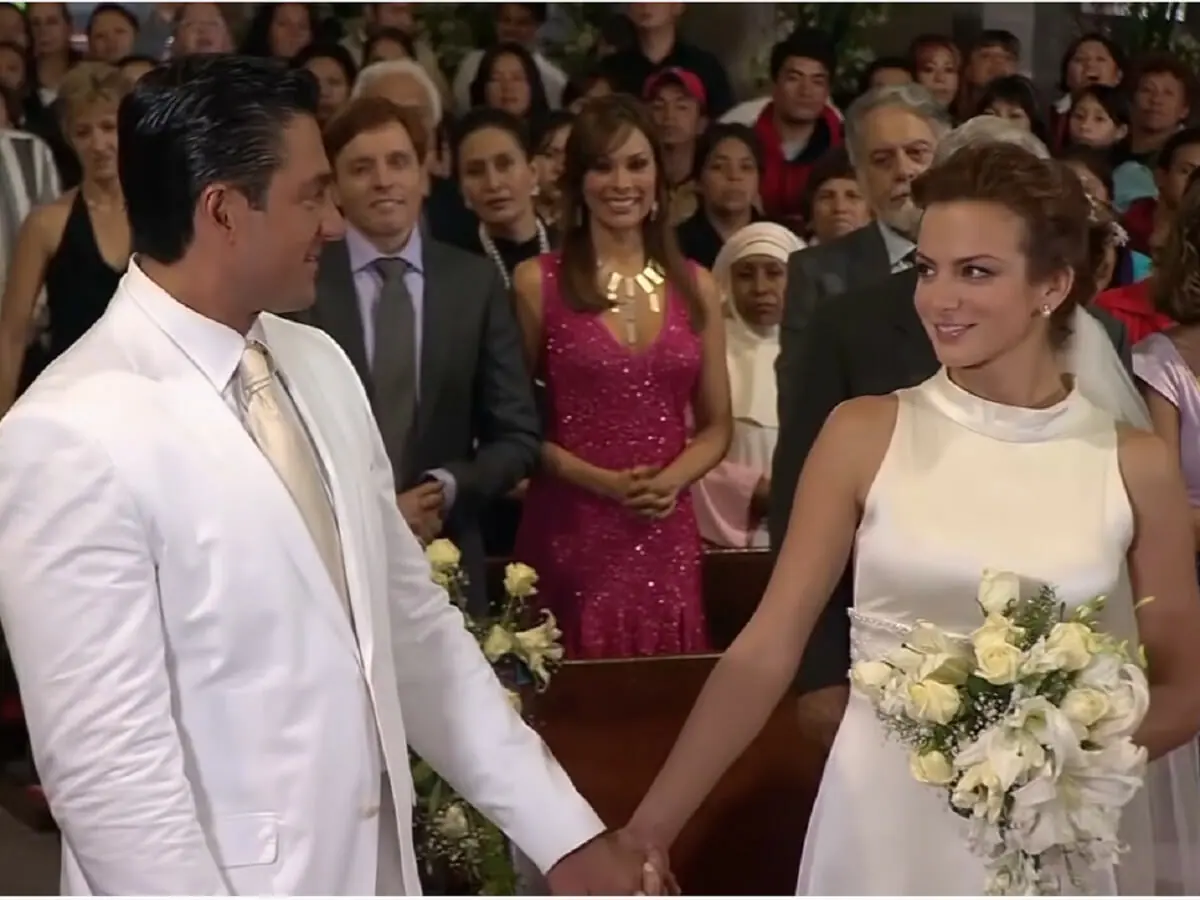 Eduardo (Fernando Colunga) e Fernanda (Silvia Navarro) em Amanhã é Para Sempre