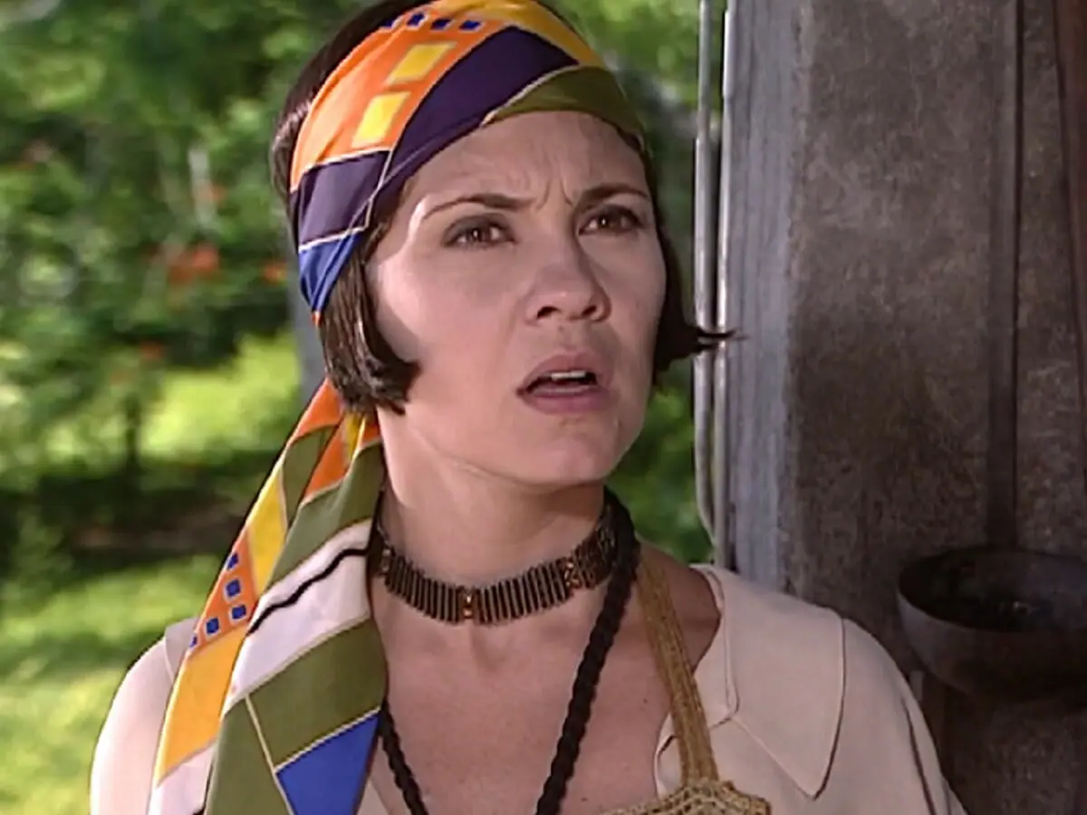 Catarina (Adriana Esteves) em O Cravo e a Rosa