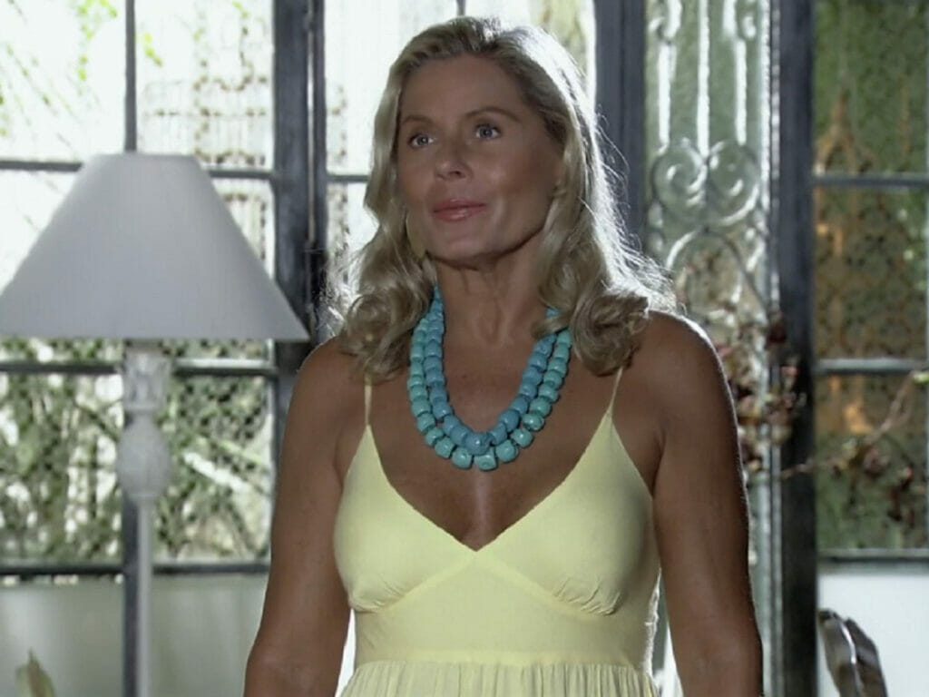 Chiara (Vera Fischer) em Caminho das índias