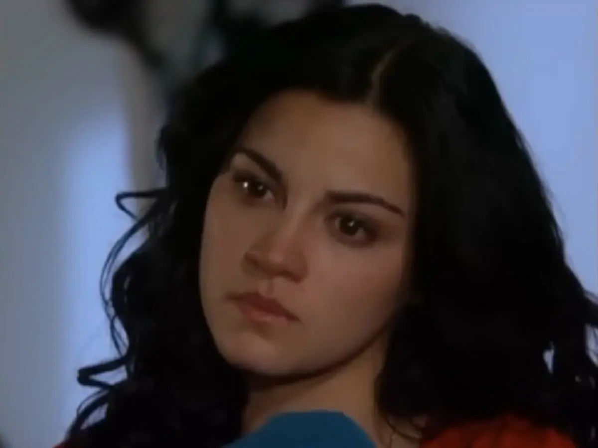 Malu (Maite Perroni) em Cuidado Com o Anjo