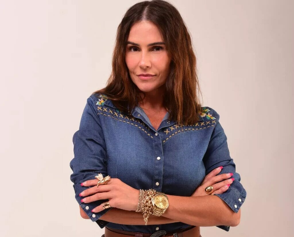 A atriz Deborah Secco