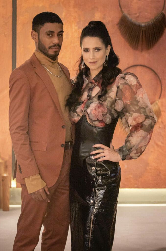 Leonardo (Ícaro Silva) e Regina (Mel Lisboa) de Cara e Coragem