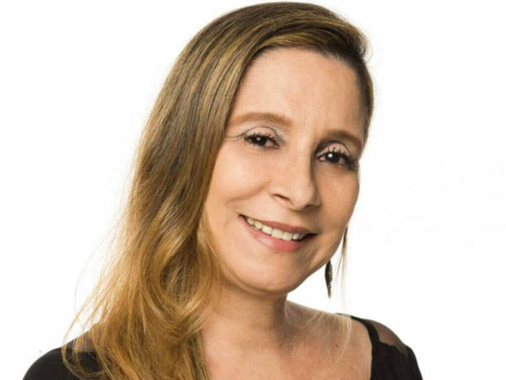 Atriz Bia Nunnes