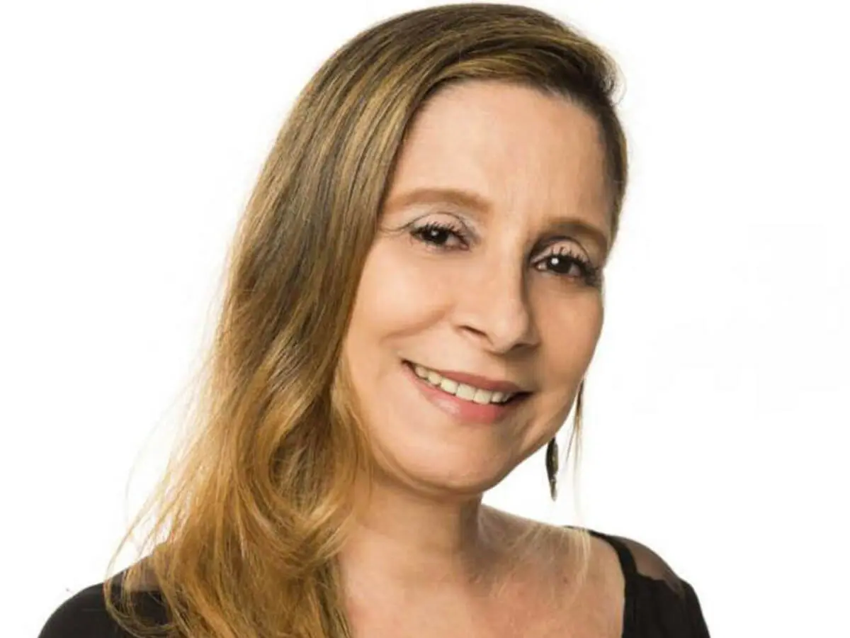 Atriz Bia Nunnes
