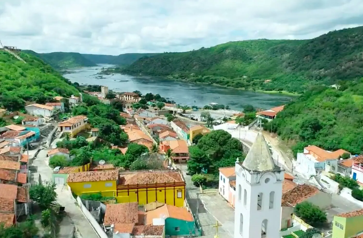 Cidade de Piranhas cenário de Mar do Sertão