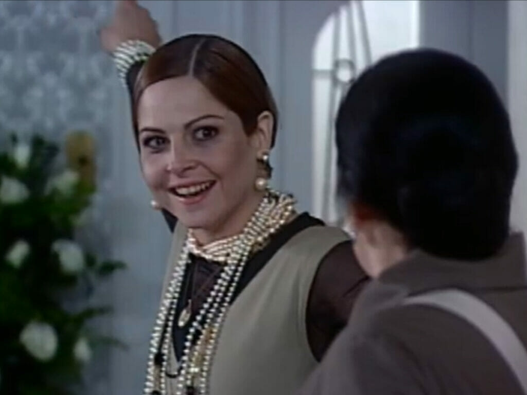 Marcela (Drica Moraes) e Mimosa (Suely Franco) em O Cravo e a Rosa