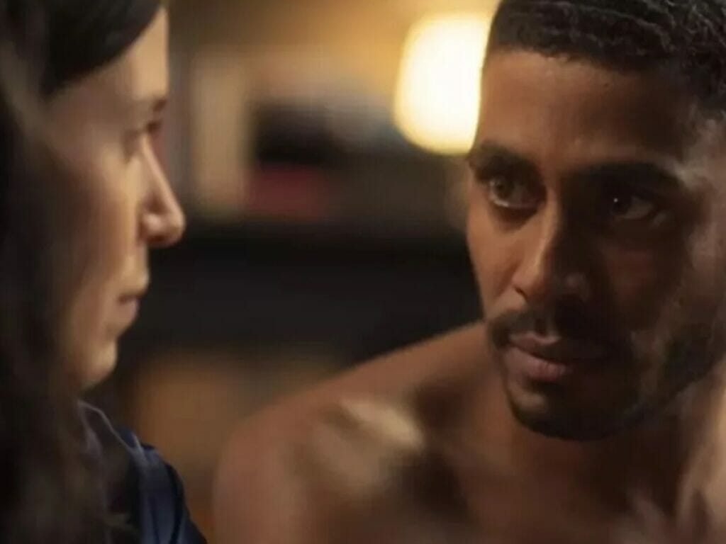 Regina (Mel Lisboa) e Leonardo (Ícaro Silva) de Cara e Coragem