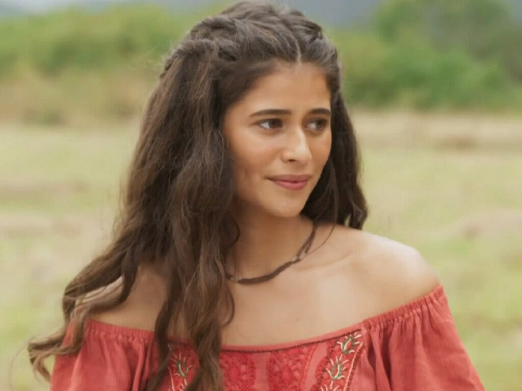 Candoca (Isadora Cruz) em Mar do Serão