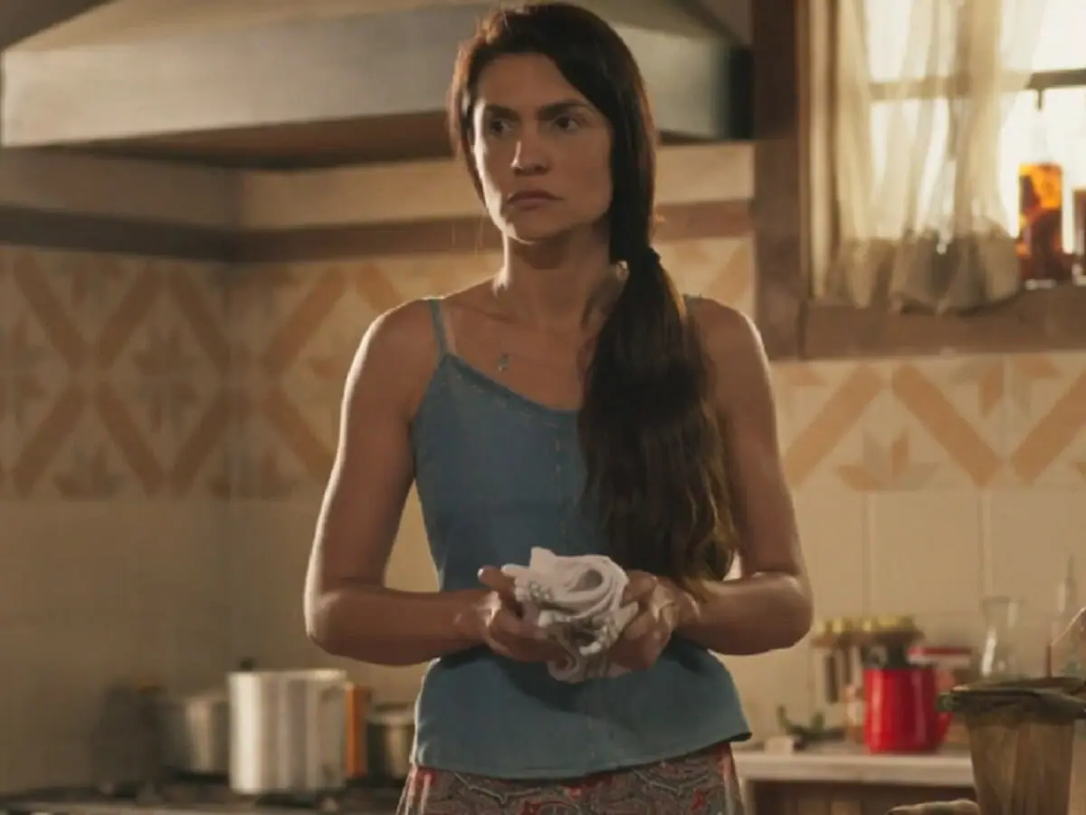 Zefa (Paula Barbosa) em Pantanal