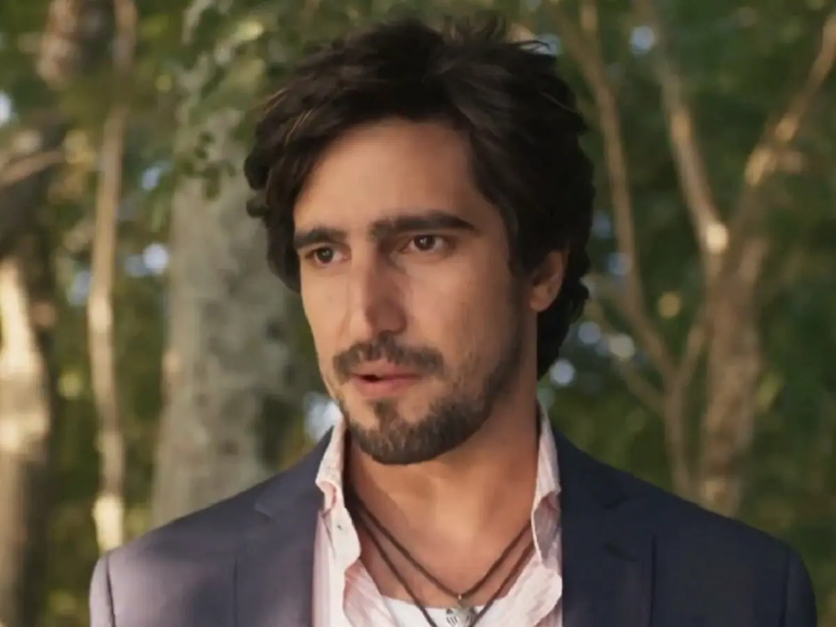 Tertulinho (Renato Góes) em Mar do Sertão