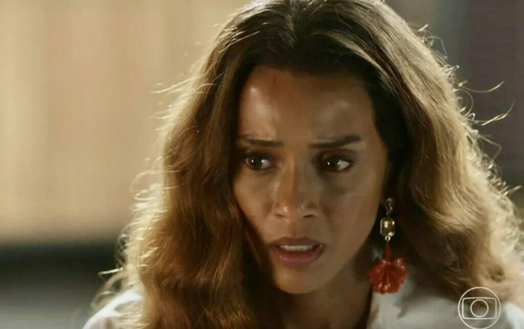 Clarice (Taís Araújo) em Cara e Coragem