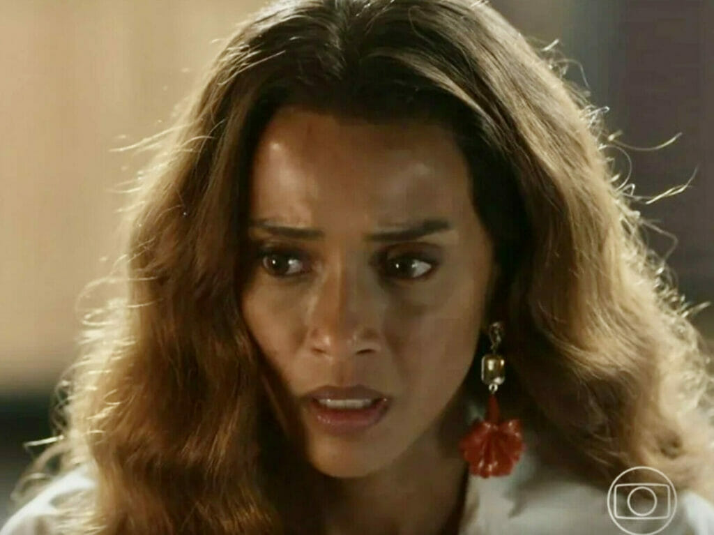 Clarice (Taís Araújo) em Cara e Coragem