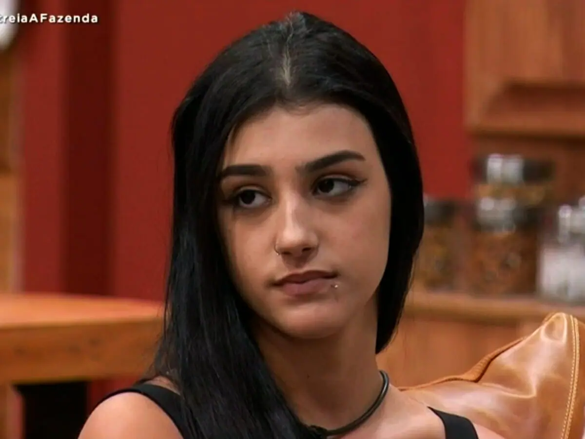 Bia Miranda no Paiol de A Fazenda 14