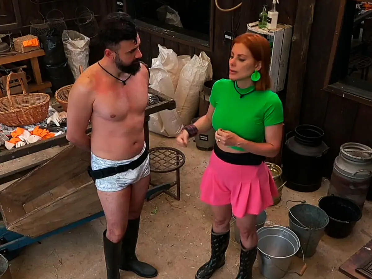 Bruno Tálamo e Deborah Albuquerque em A Fazenda 14