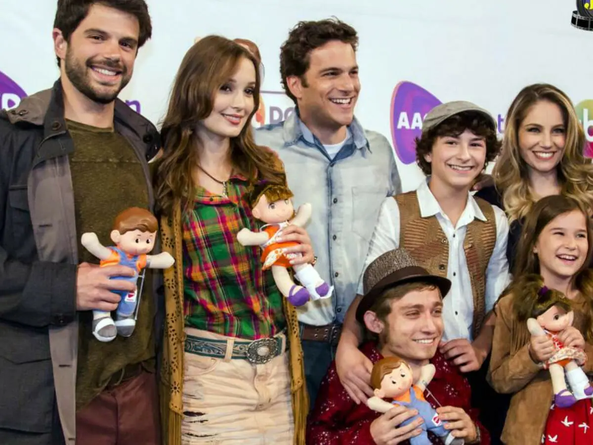Elenco Cúmplices de Um Resgate