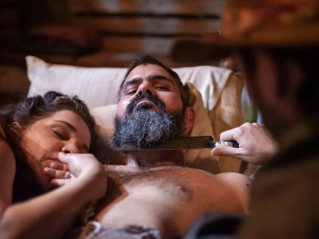Maria Bruaca (Isabel Teixeira), Alcides (Juliano Cazarré) e Trindade (Gabriel Sater) de Pantanal