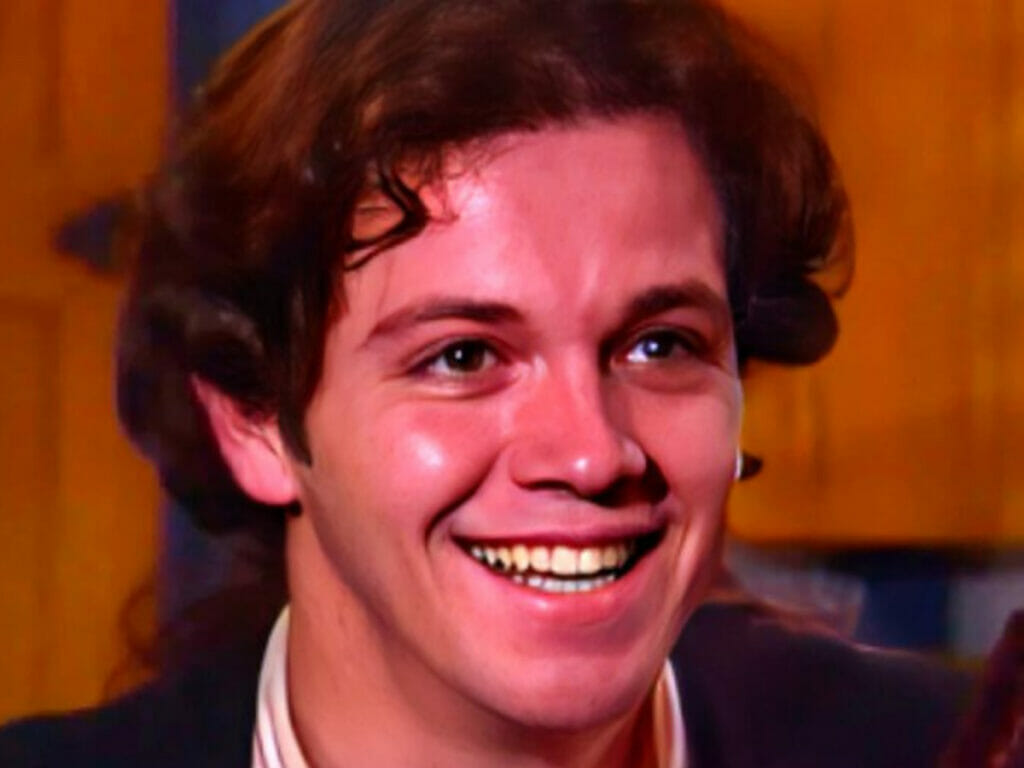 O ator Matheus Petinatti anos atrás