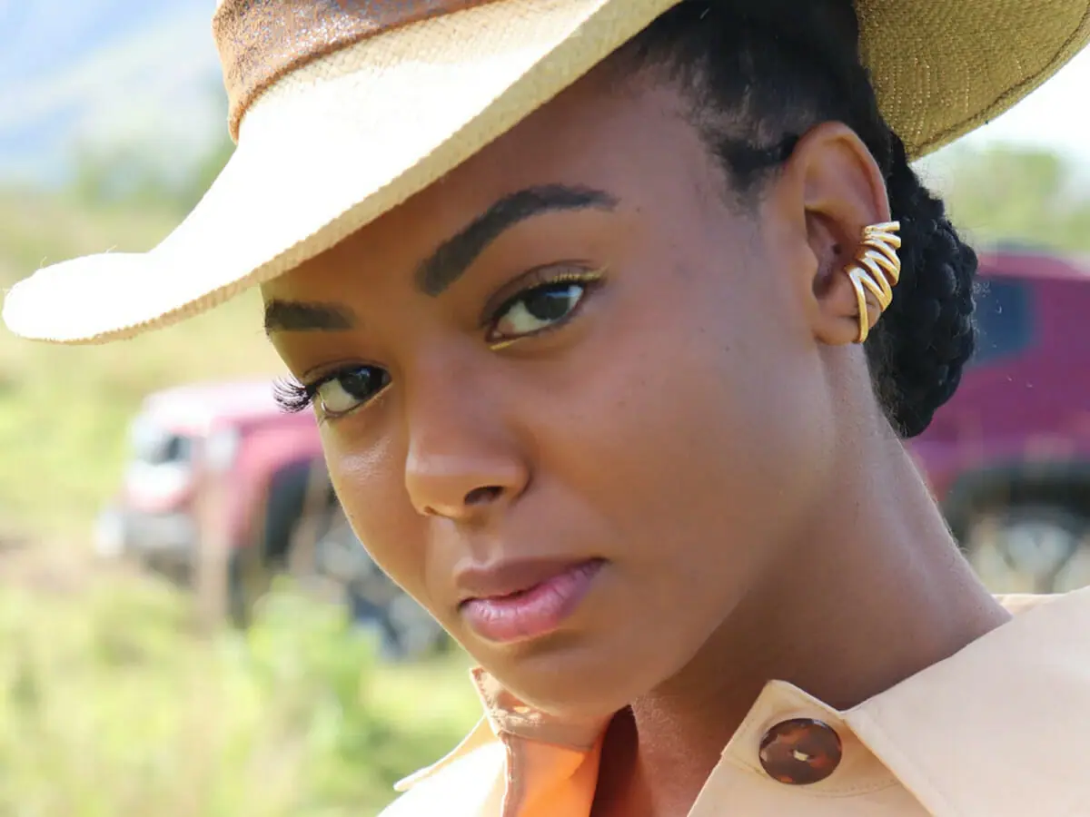 Laura (Eli Ferreira) em Mar do Sertão