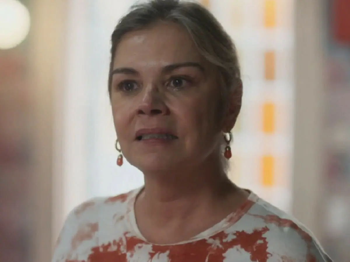 Nadir (Stella Maria Rodrigues) em Cara e Coragem.