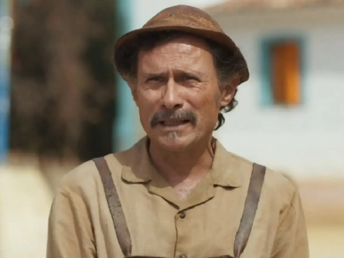 Timbó (Enrique Diaz) em Mar do Sertão
