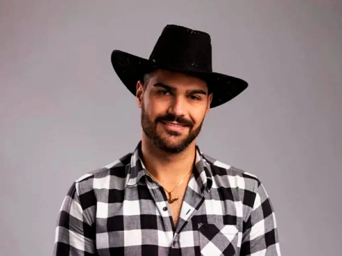 Shayan Haghbin está em A Fazenda 14