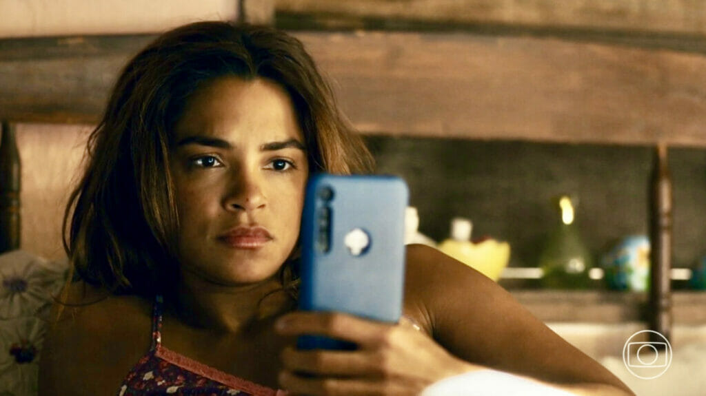 Brisa (Lucy Alves) em Travessia