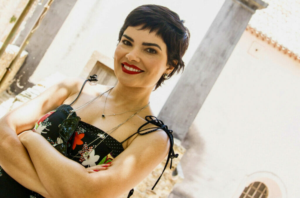 Leonor (Vanessa Giacomo) em Travessia