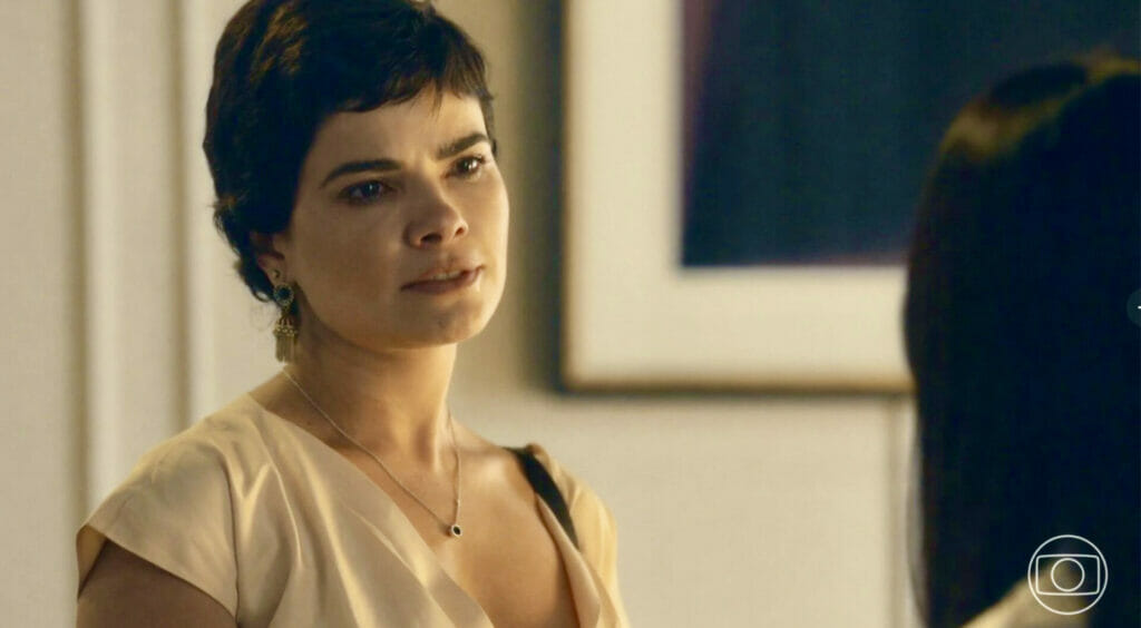 Leonor (Vanessa Giácomo) e Guida (Alessandra Negrini) em Travessia