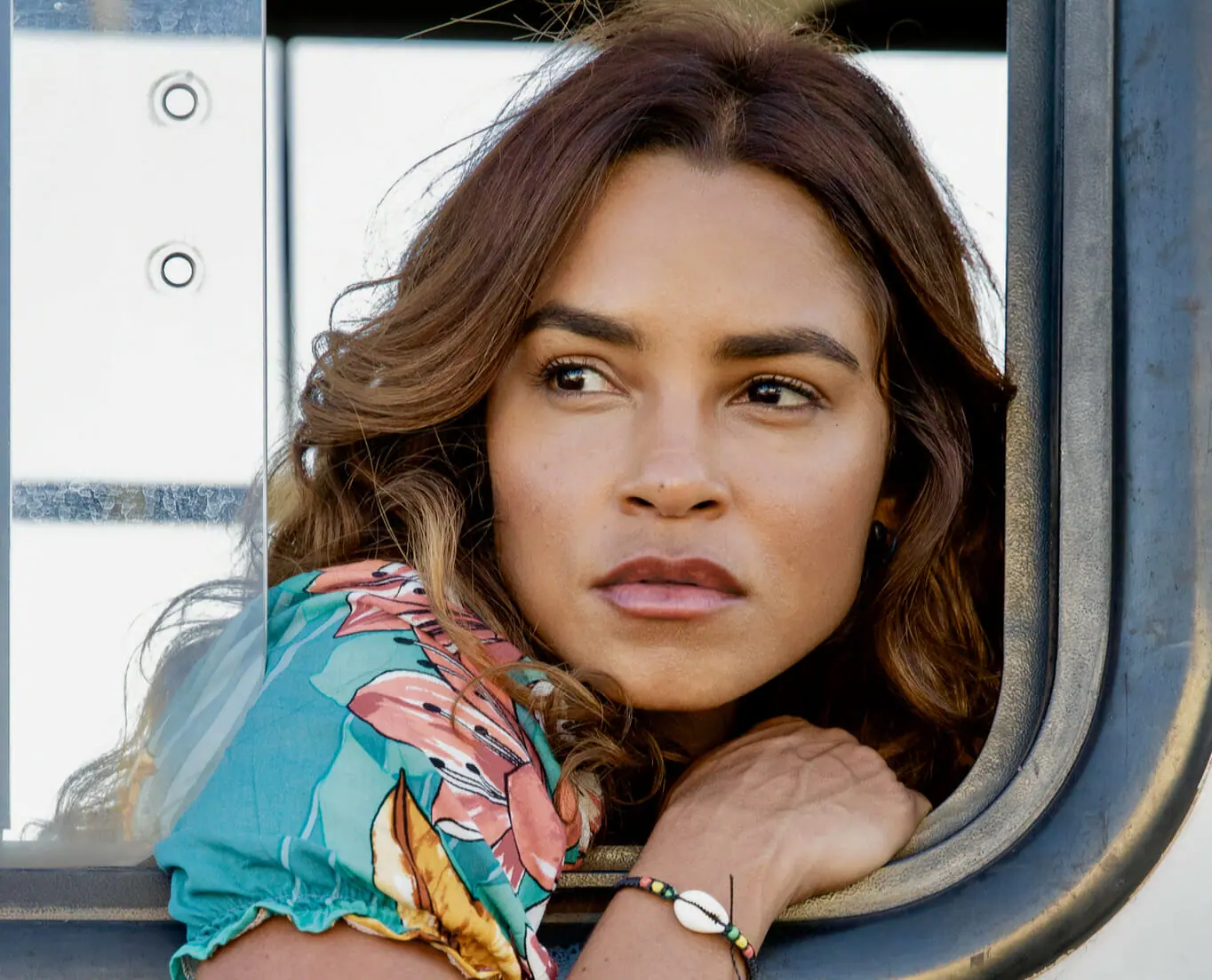 Brisa (Lucy Alves) em Travessia