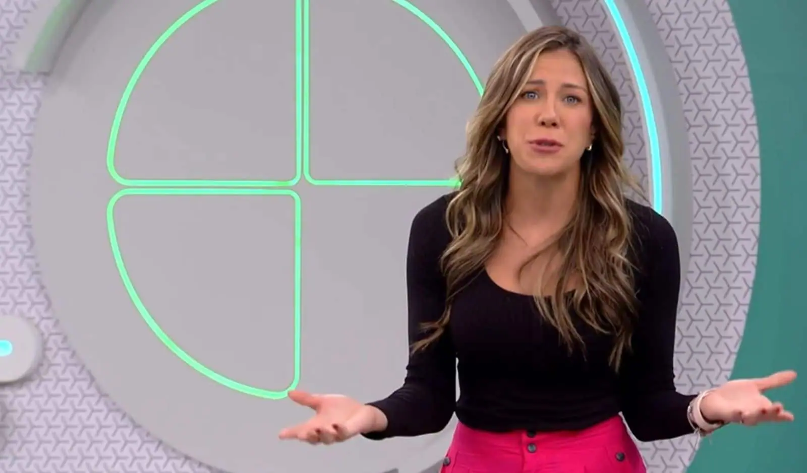 A apresentadora Bárbara Coelho