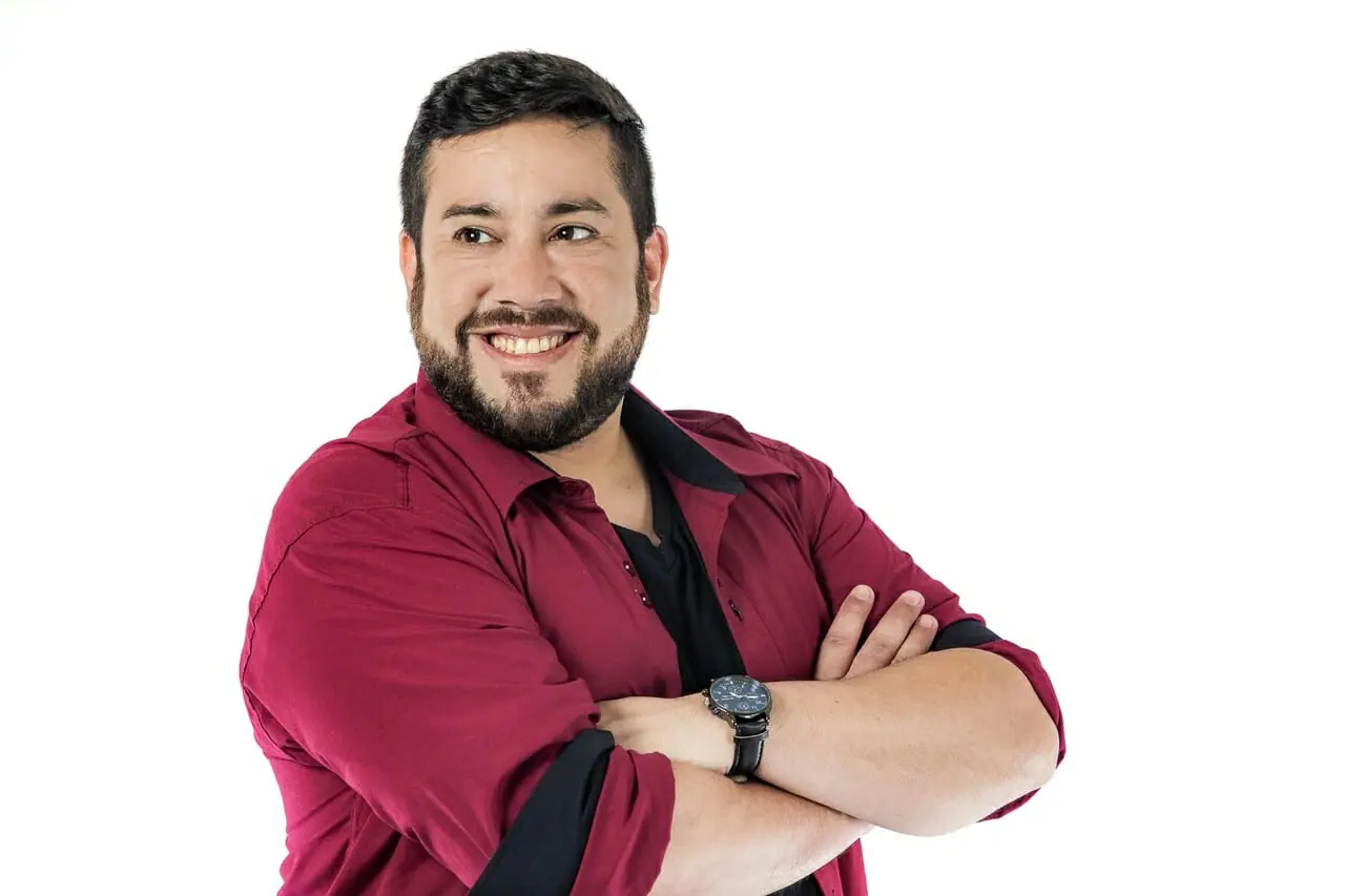 O ator Raphael Monteiro