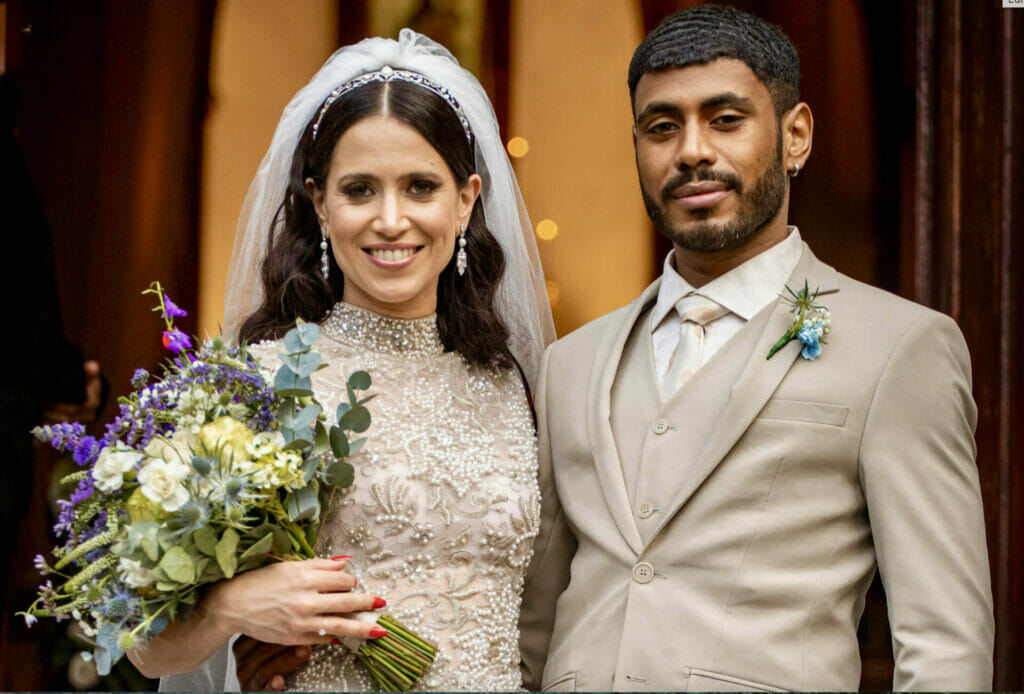 Regina (Mel Lisboa) e Leonardo (Ícaro Silva) em Cara e Coragem