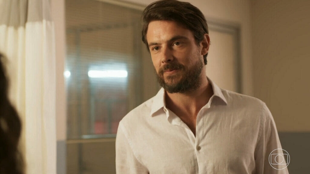 Zé Paulino (Sérgio Guizé) em Mar do Sertão