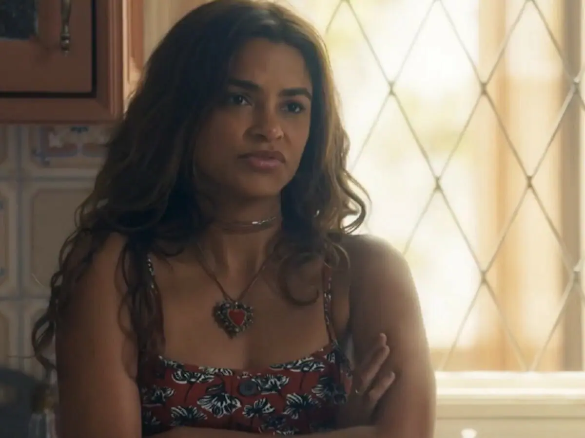 Brisa (Lucy Alves) em Travessia