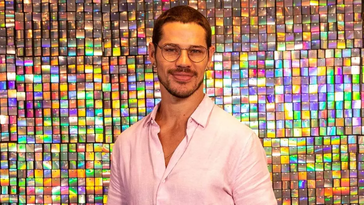 José Loreto vive Lui Lorenzo em Vai na Fé