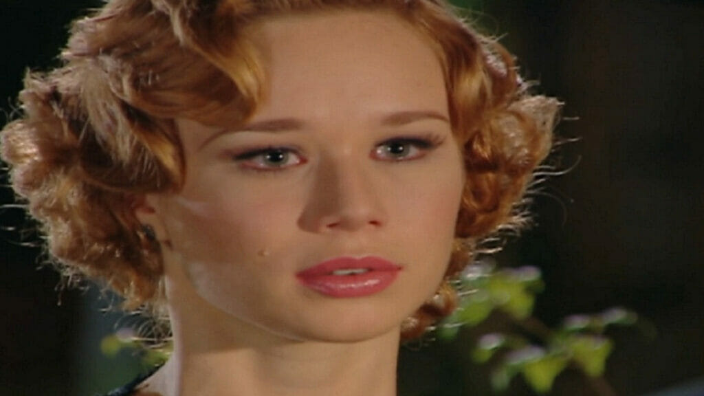Ana Francisca (Mariana Ximenes) em Chocolate com Pimenta