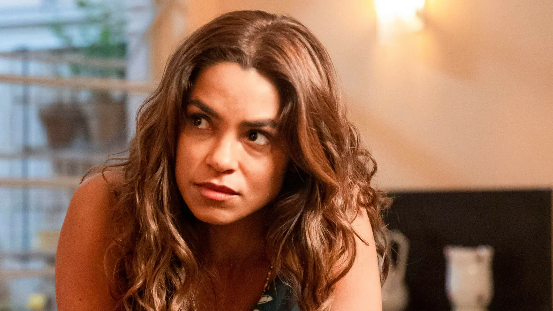 Lucy Alves vive Brisa em Travessia