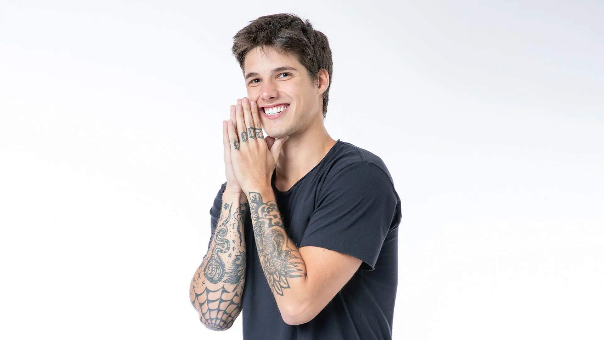 Gabriel Tavares, que venceu a Casa de Vidro e está oficialmente no BBB 23