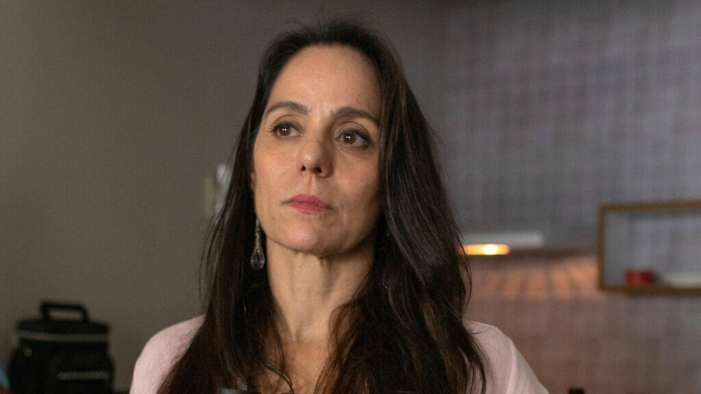 Claudia Mauro vive Pilar em Travessia