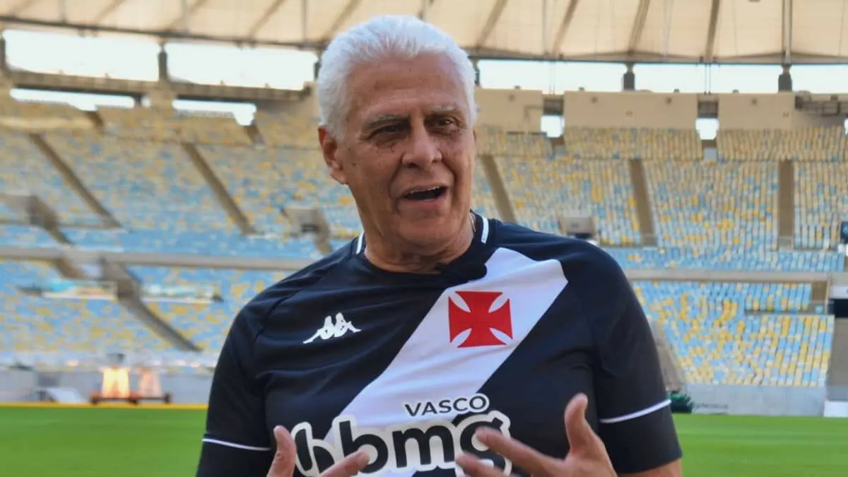 Ex-jogador Roberto Dinamite