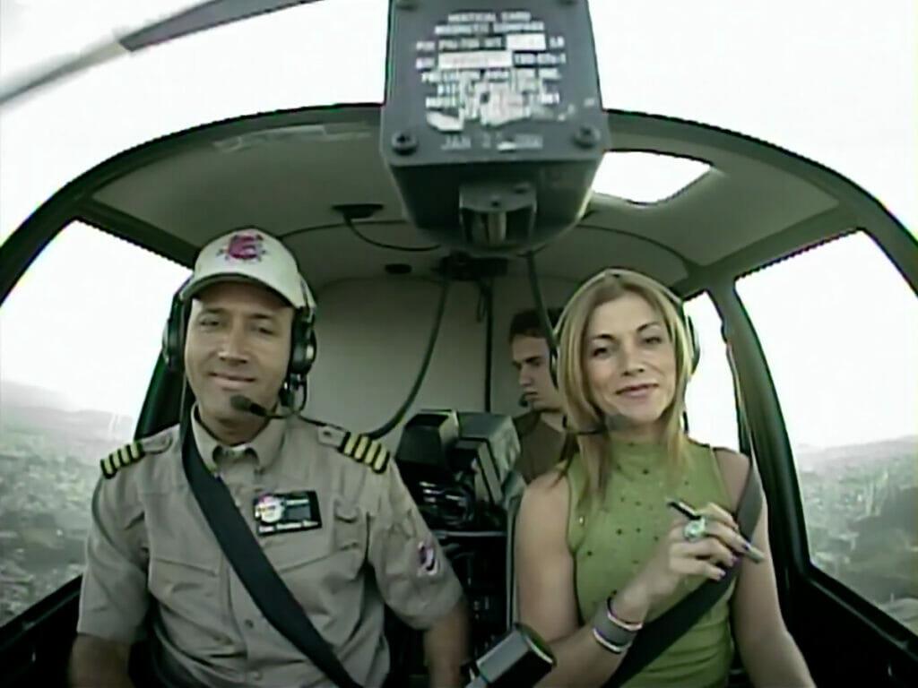 Comandante Hamilton e Silvana Kieling no Domingo Legal de 18 de agosto de 2002