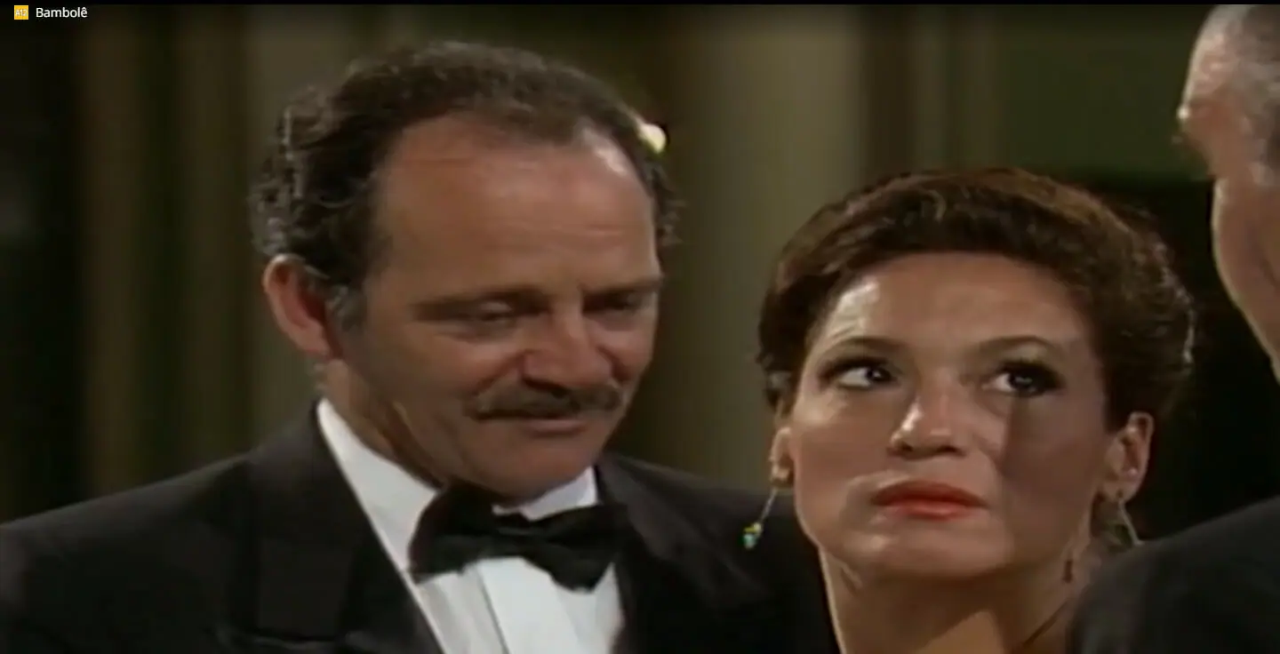 Álvaro (Cláudio Marzo) e Marta (Susana Vieira) em Bambolê