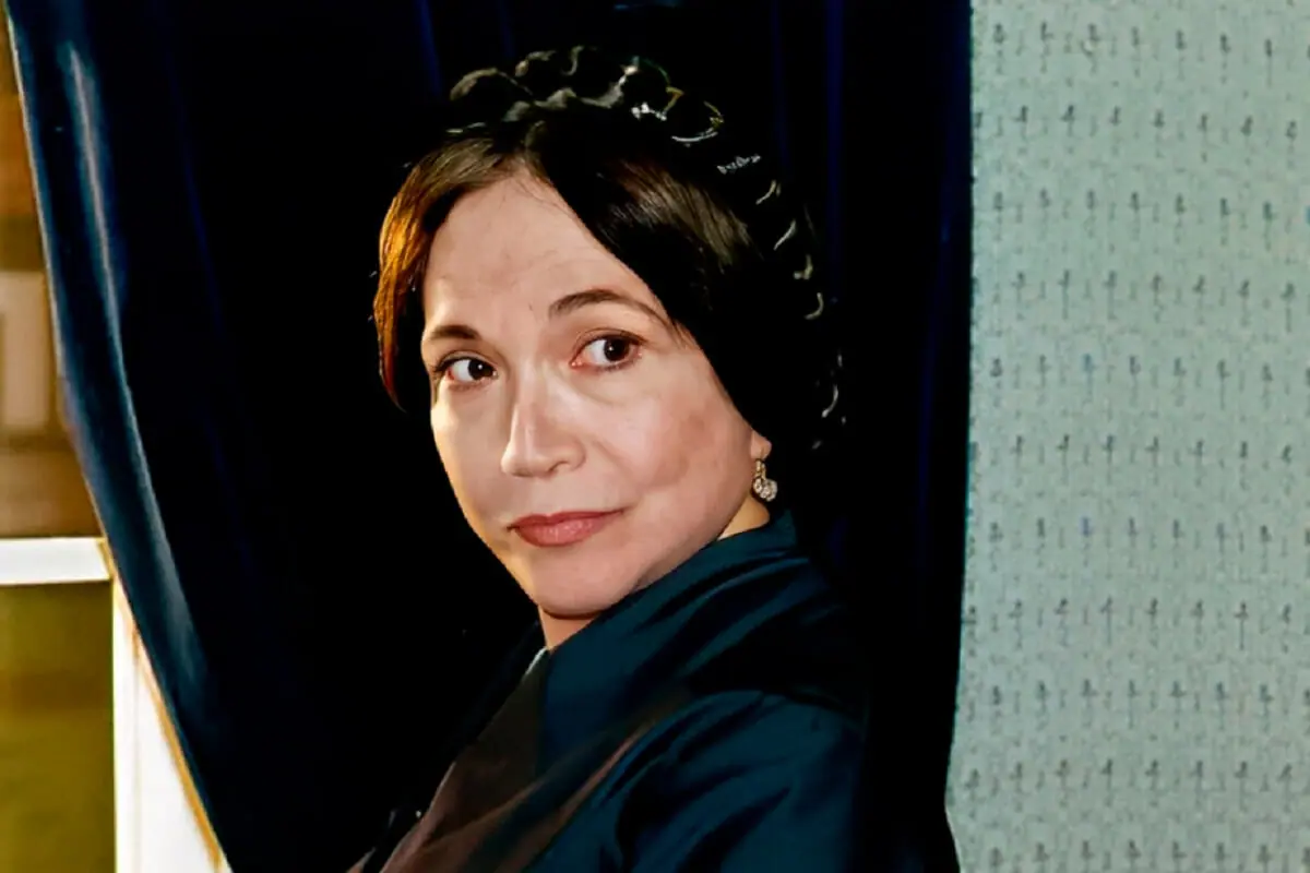 Idalina (Nathalia Timberg) em Força de Um Desejo