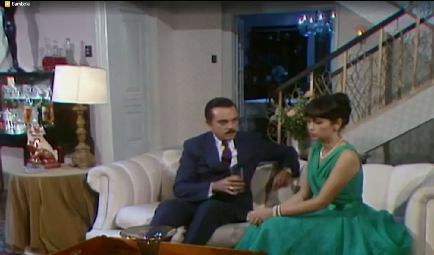 Barreto (Rubens de Falco) e Ana (Myriam Rios) em Bambolê