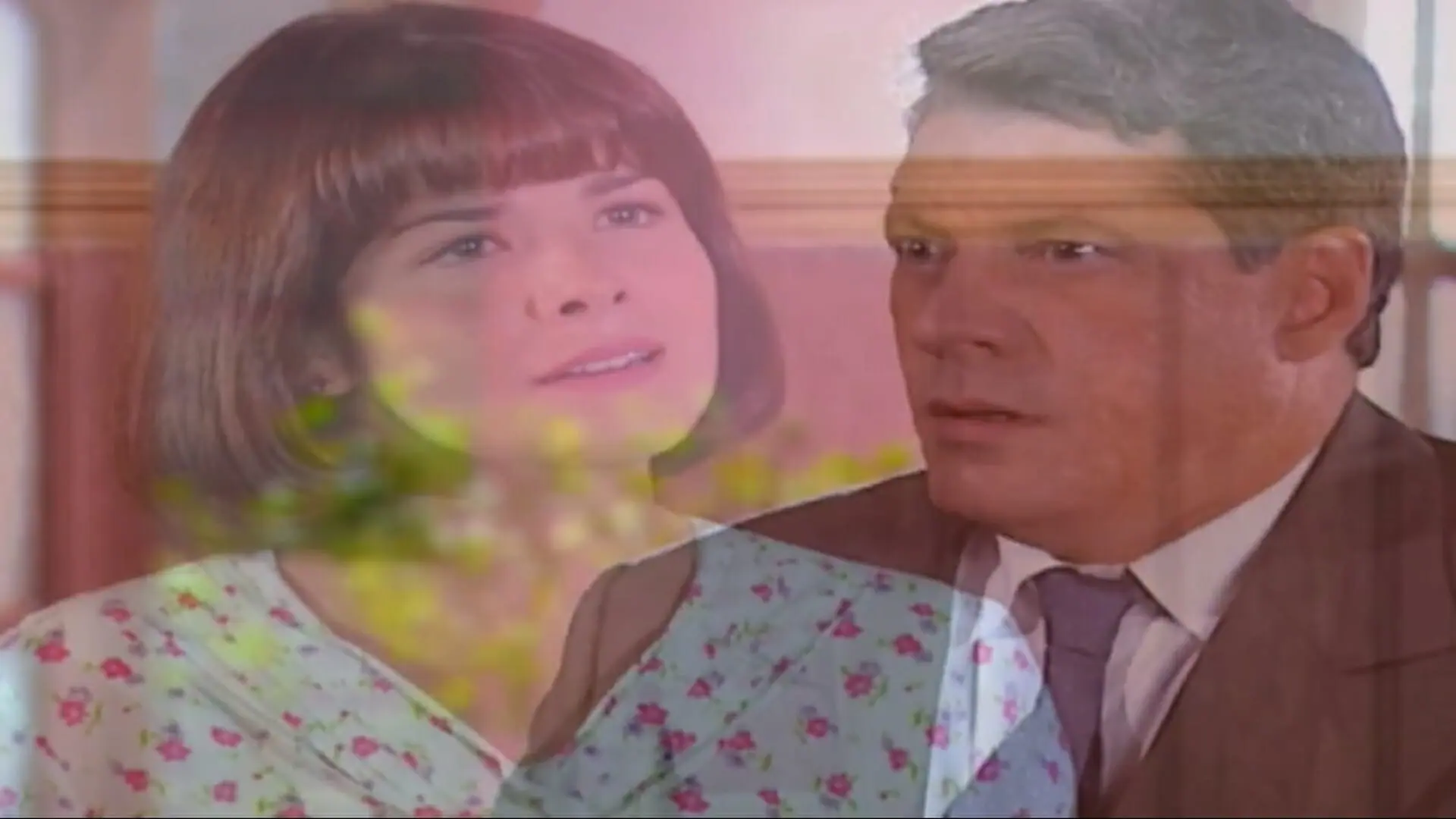 Celina (Samara Felippo) e Reginaldo (Antônio Grassi) de Chocolate com Pimenta