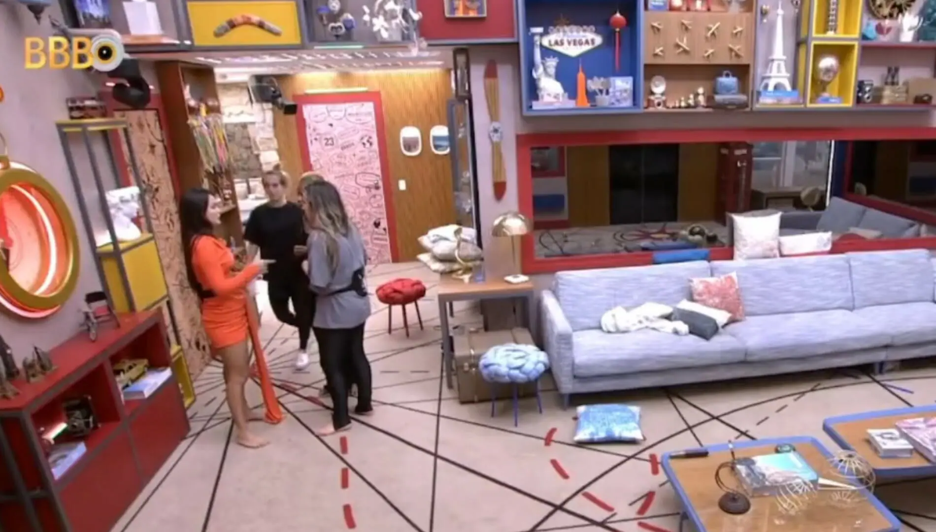 Larissa, Bruna Griphao e Amanda no BBB 23 (Reprodução: Globoplay)
